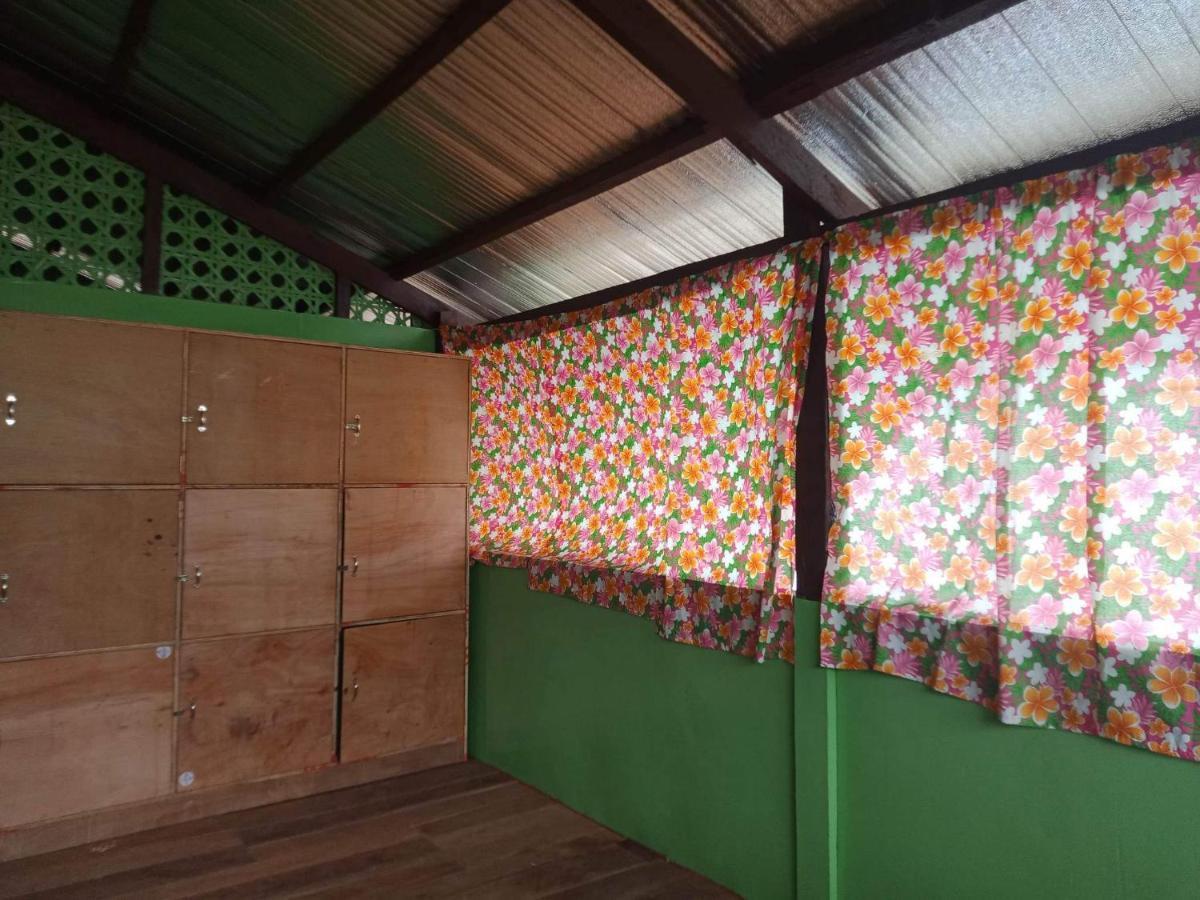 Roca'S Homestay Backpackers Chalet Batuan Exterior foto